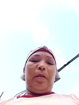 tran-trang live cam on StripChat