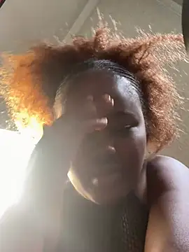 TThickblackpussy1 live cam on StripChat