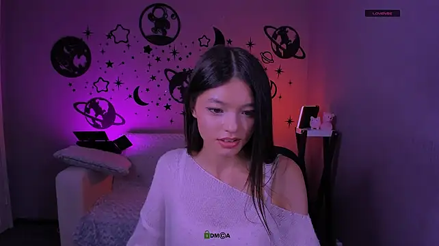 itscharlliee live cam on StripChat