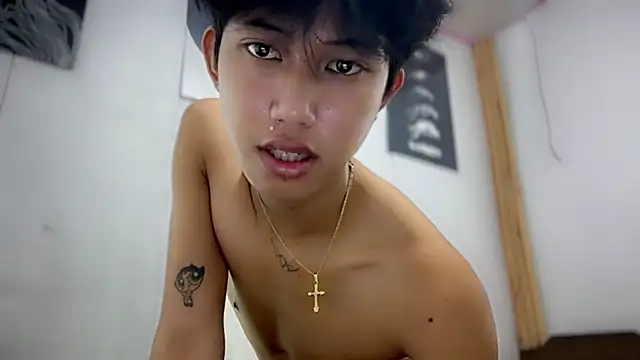luxurioux_blake live sex cam
