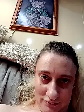 Sexyamy23 live cam on StripChat