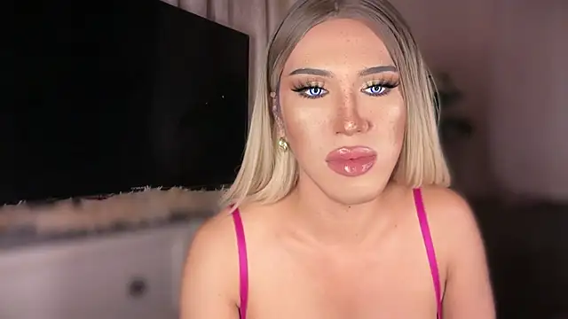 Ts_glamxx live cam on StripChat