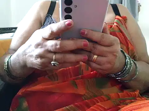 TABOOBREAKERS live cam on StripChat