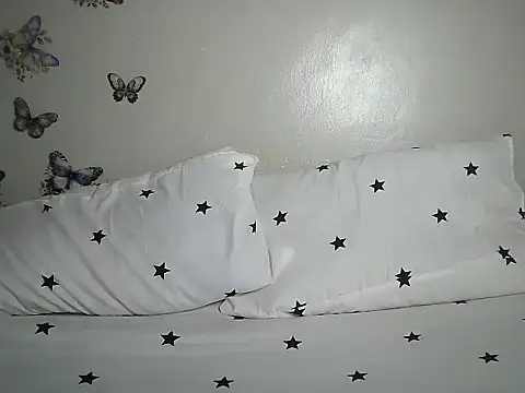 Fresh_drip live cam on StripChat