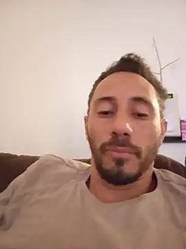 Thiago036 live cam on StripChat