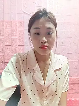 Lucky_lucky2k live cam on StripChat