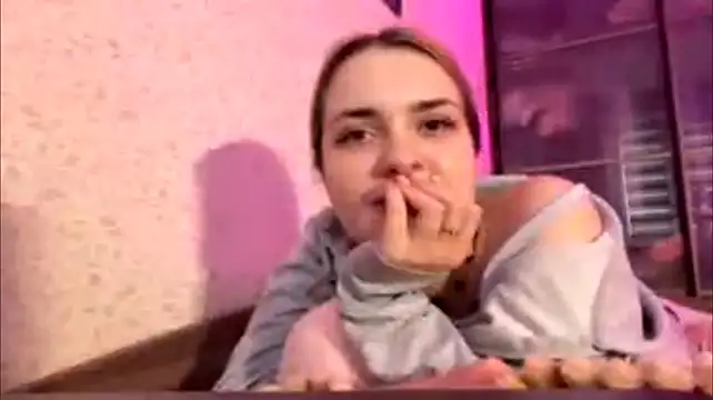 WakenedFir live cam on StripChat