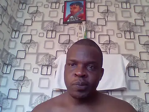 Chumba_001 live cam on StripChat