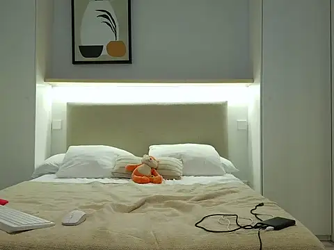july_fucha live sex cam