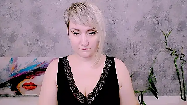 Djullia live cam on StripChat
