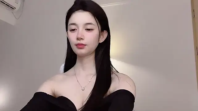 Annie-3 live sex cam