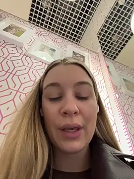 SashaCatt live sex cam