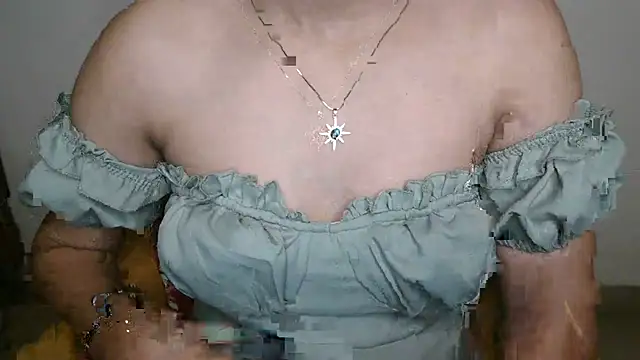 Mehu_ live cam on StripChat