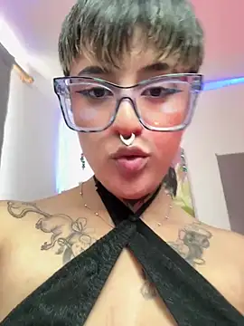 Rebeka-baker live cam on StripChat