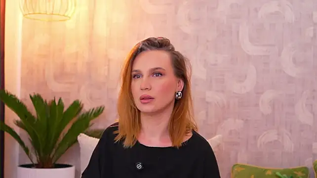 MargoHillX live sex cam