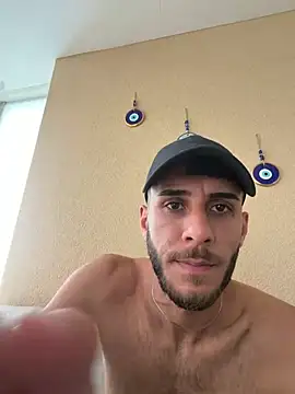 suissegigolo1 live sex cam