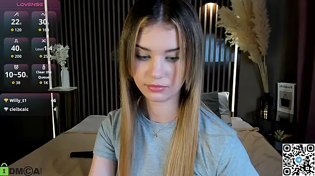 Mona_Carter live cam on StripChat