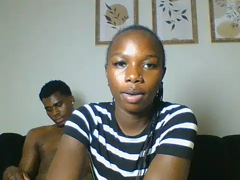 rocki_aisha live sex cam