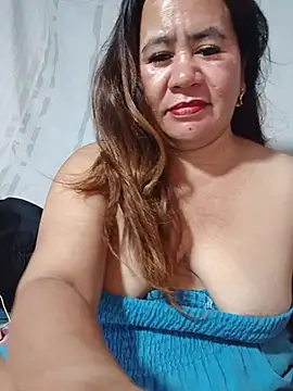 babyloves69 live cam on StripChat
