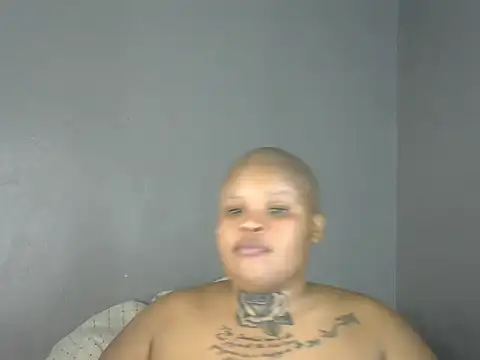 Taraj_thee_thick live cam on StripChat