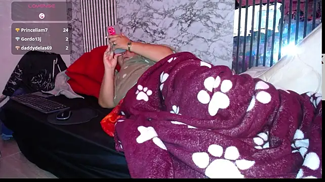 Brenda_Berck_ live cam on StripChat