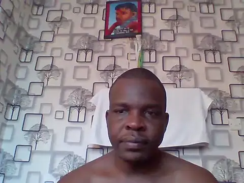 Chumba_001 live cam on StripChat