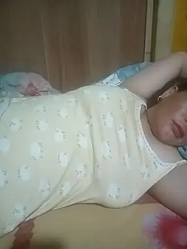 MISSAGKUTE20 live cam on StripChat