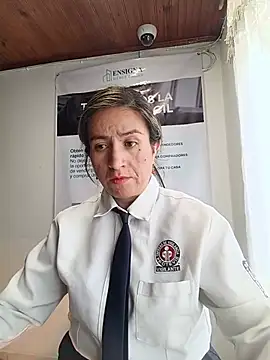 Valentina--1 live cam on StripChat