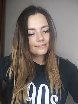 KrissSexi live cam on StripChat