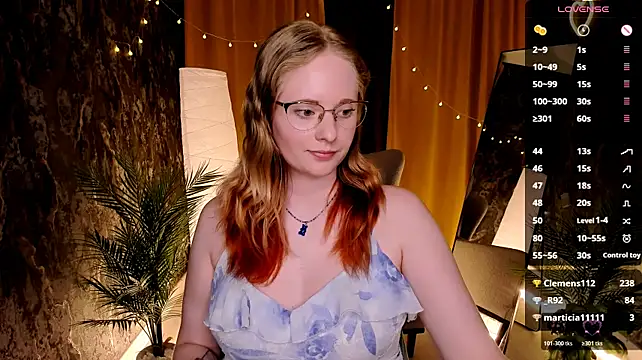 Aemilia_ live cam on StripChat