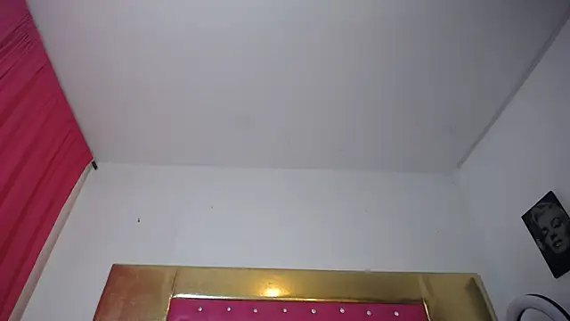 Vicky_doll333 live sex cam