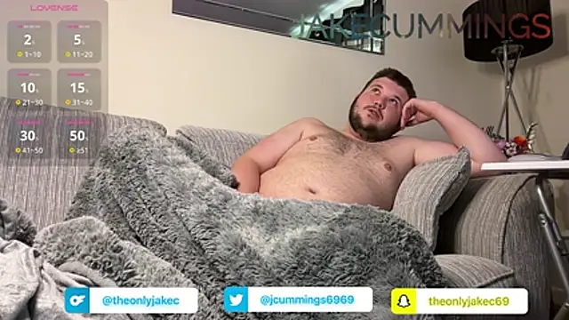 jakecummings69 live cam on StripChat