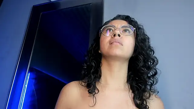 Amareto_ live cam on StripChat