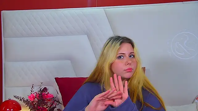 NatalieNorths live cam on StripChat