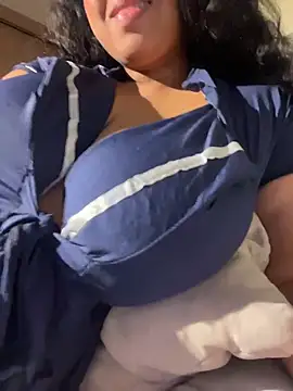 XMara live cam on StripChat