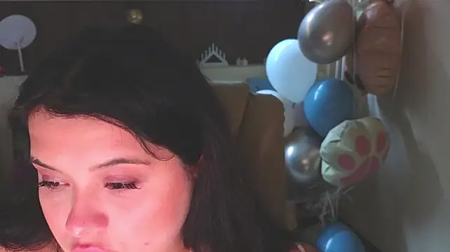 Malika_uAngel live cam on StripChat