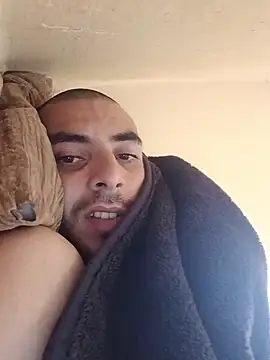 Marocboy1 live sex cam