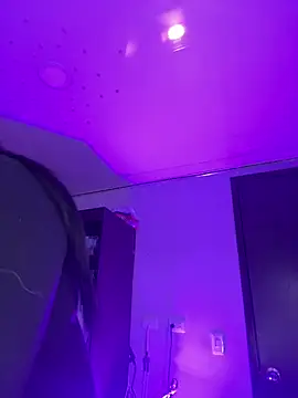 Abbyqueen23_ live cam on StripChat