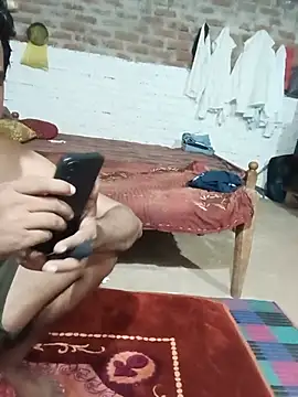 Indiansexycouple2 live cam on StripChat