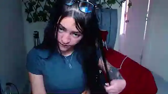 Violettasquirt live cam on StripChat