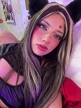 Effy_Kessler live cam on StripChat