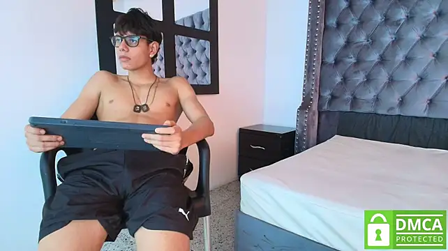 Lenny_knox2 live sex cam