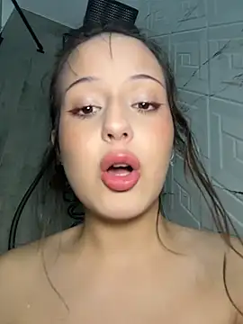 TwixMolly live cam on StripChat