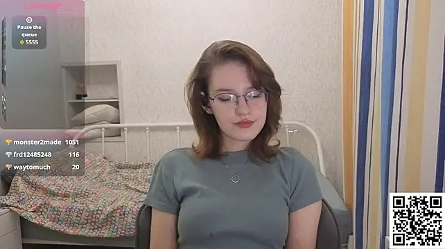 PliantMissus live cam on StripChat