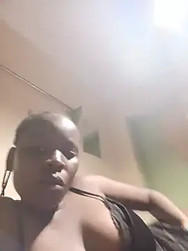 ebony_emmah live cam on StripChat