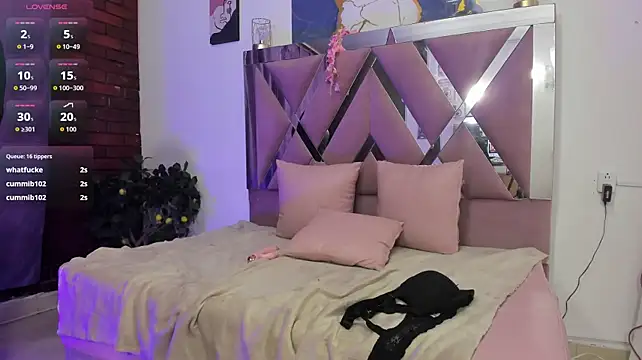 THAMI_TAY live cam on StripChat