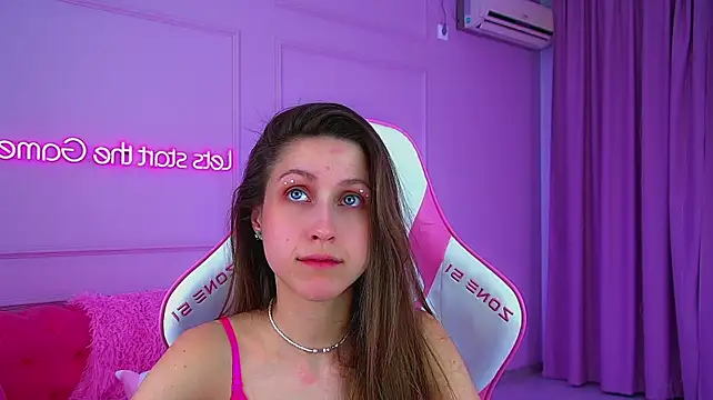 HaileyArden live sex cam