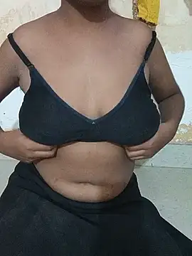 Your_Alinaa live cam on StripChat
