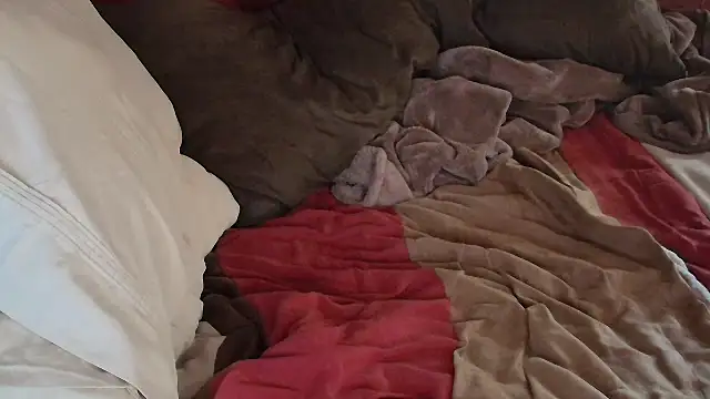 immikew1975 live cam on StripChat