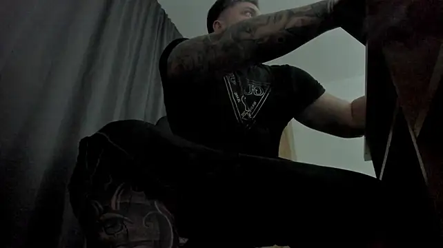 TonyWinston live cam on StripChat